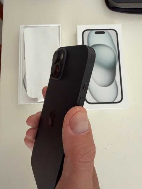 Vendo IPhone 15 - Como novo