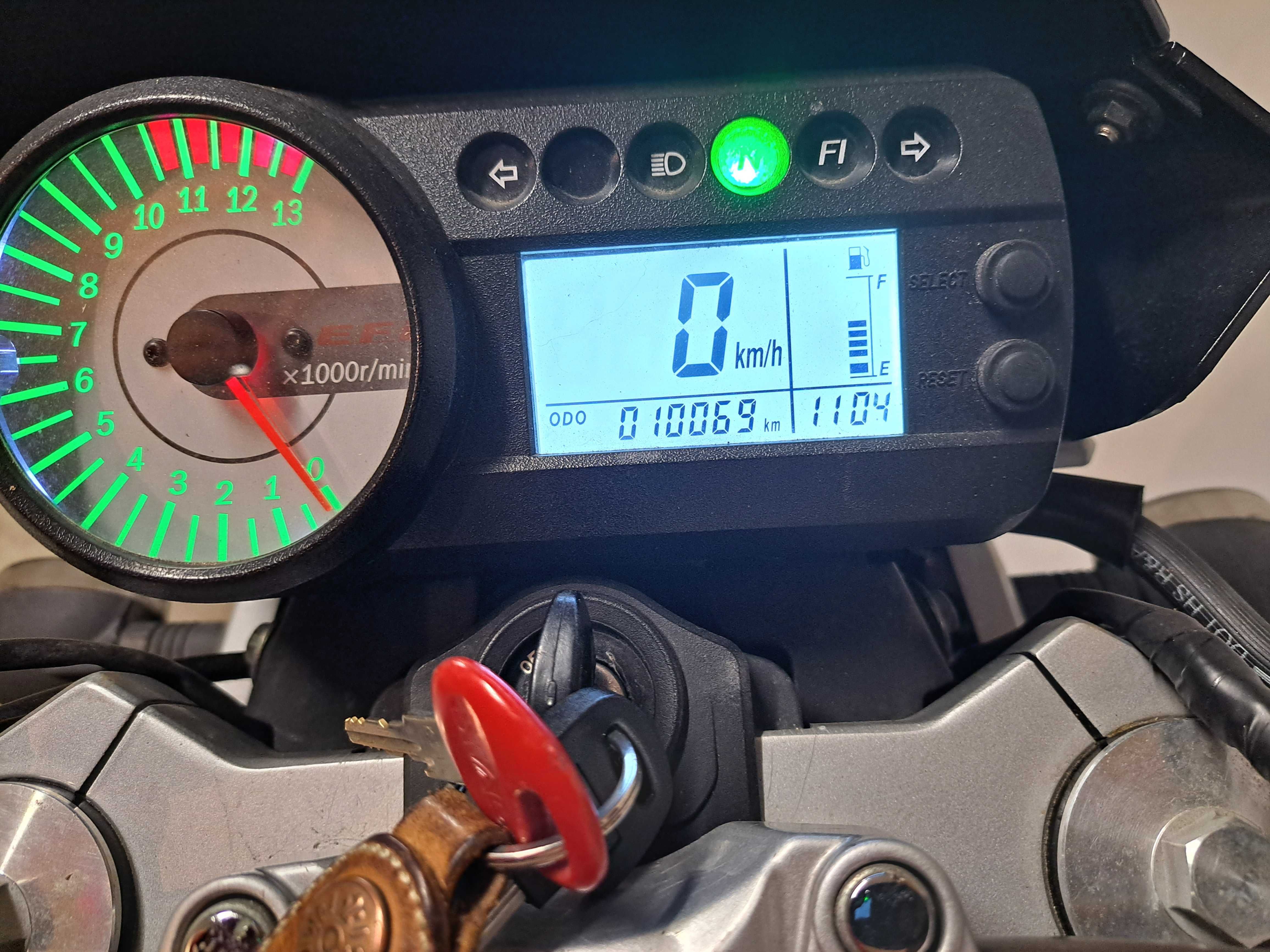 Moto hyosung completamente nova