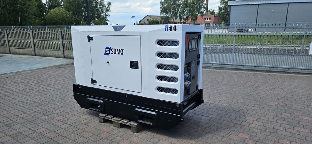 Agregat prądotwórczy 32kw SDMO 2014r