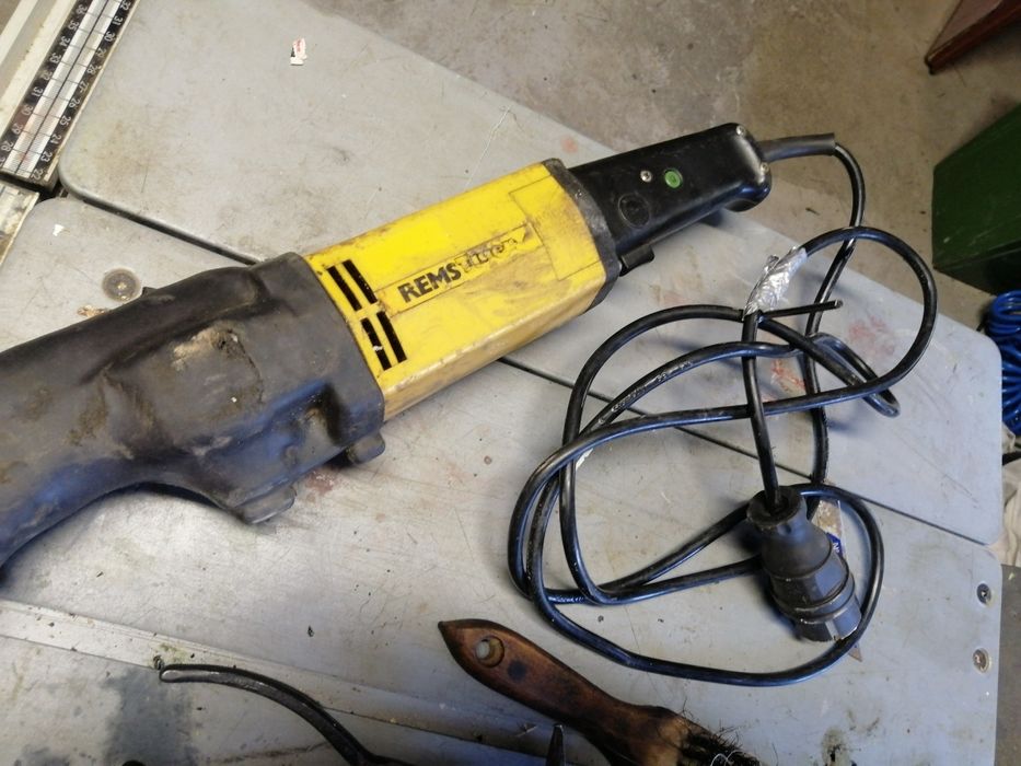 Piła szablasta Rems