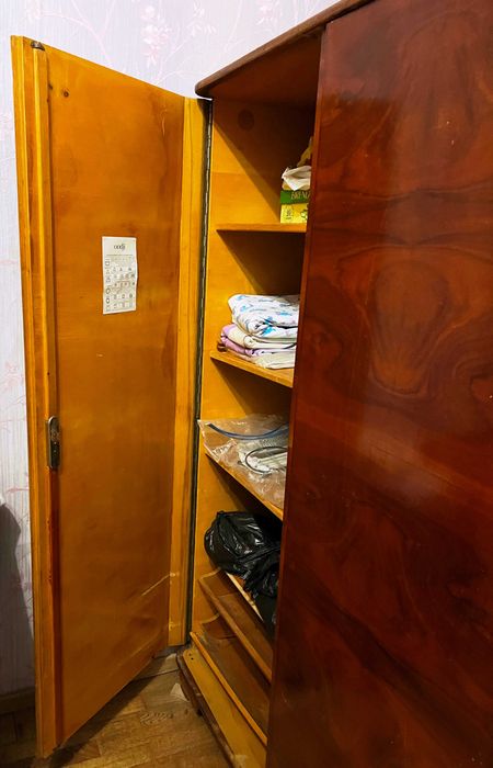 Шафа вишукана атмосферна вінтажний стиль