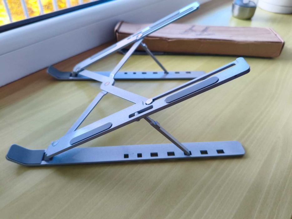 Składana podstawka aluminiowa pod laptop , tablet