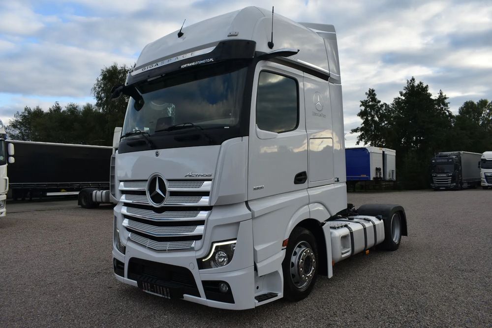 Mercedes-Benz ACTROS 1851 // LOW DECK // GIGA SPACE // FULL LED // XENON // CAŁY NA PODUSZKACH // MIRROR CAM //  // Salon Polska // Totalny Unikat //