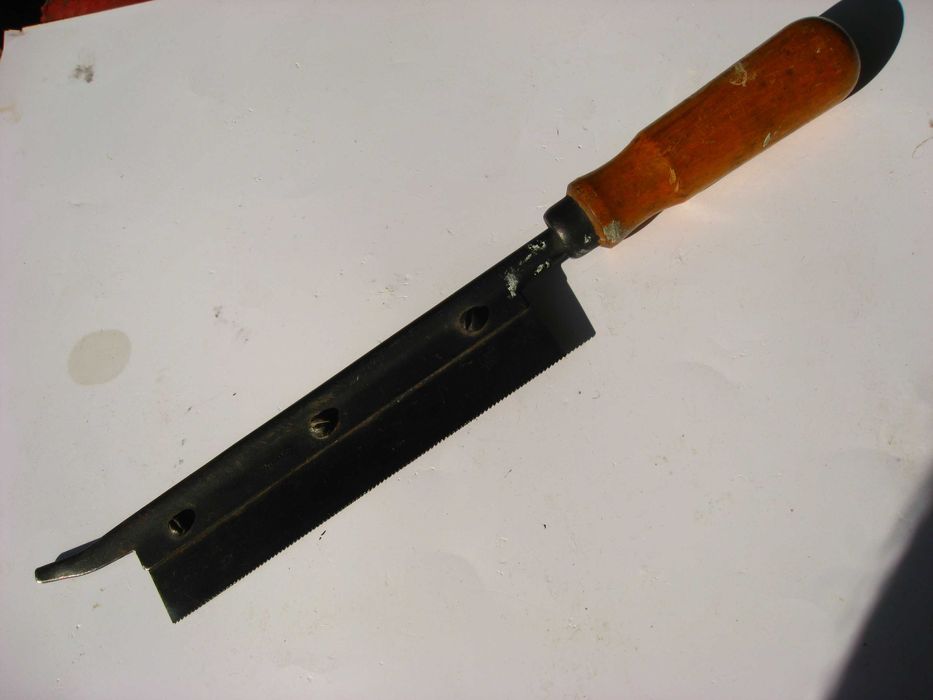 Ножовка-шлицерезка школьная