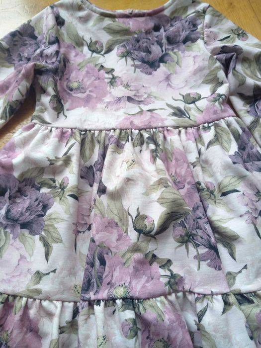 Sukienka 110 Boho kwiaty