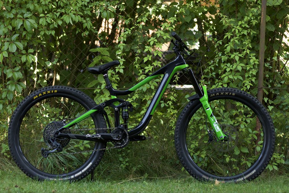 Rower enduro Giant Reign Advanced 1 2019 Carbon
