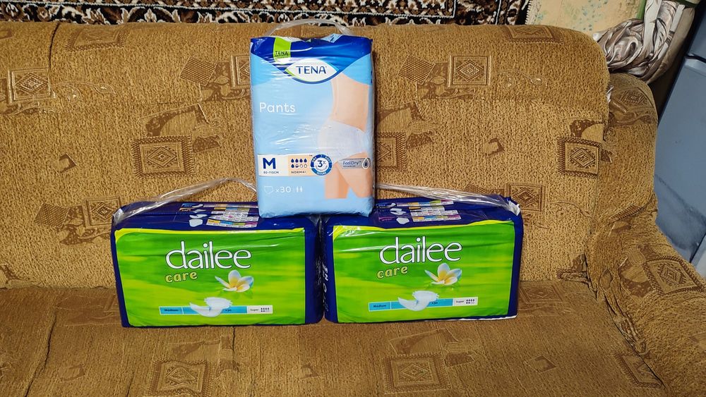 Подгузники для взрослых Dailee Care M и трусики Tena Pants M недорого