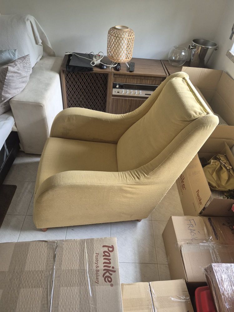 Cadeirão Amarelo