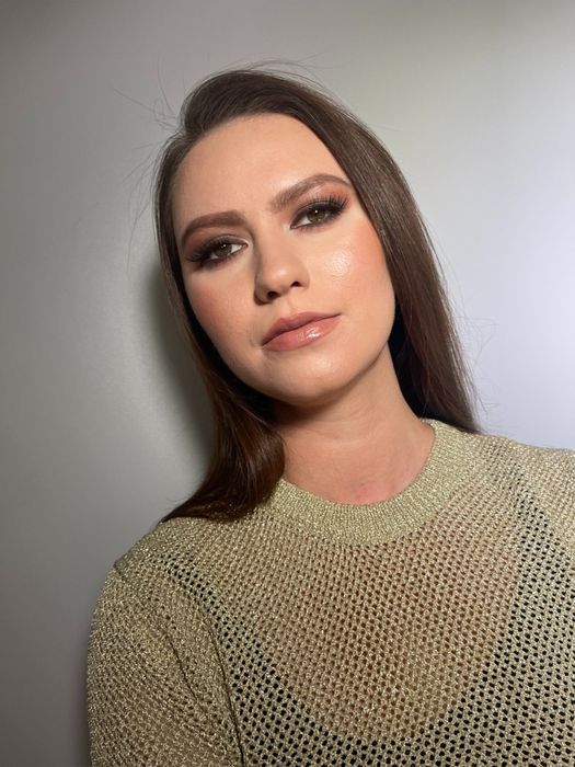 Курс візажу для себе.Курси по зачіскам.Макіяж.Зачіски.