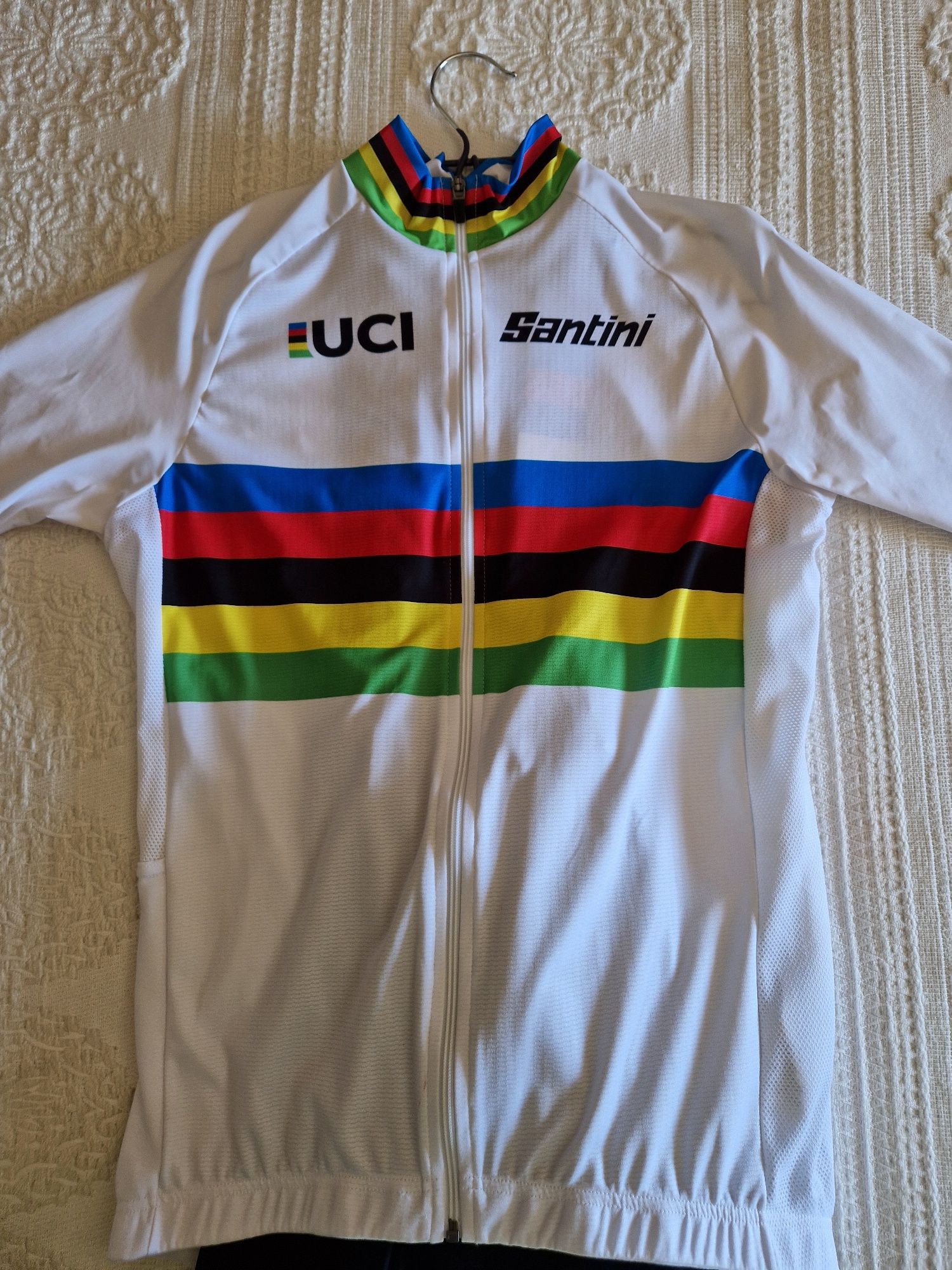 Equipamento Santini UCI