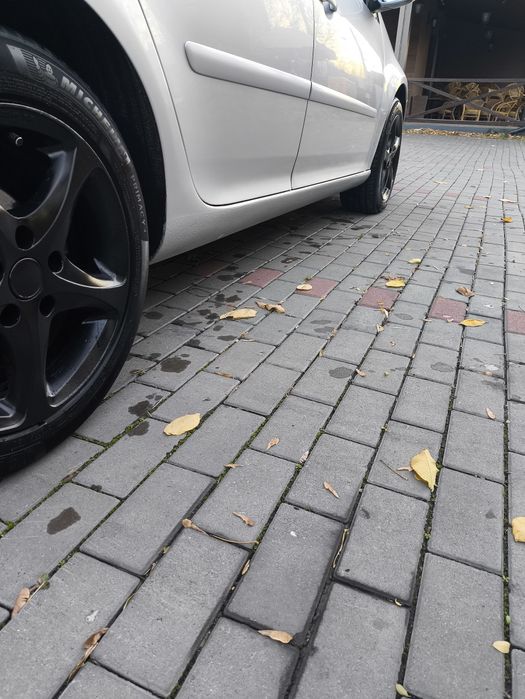 GOLF V  1.4 MPI комплектація GOAL 2006г.