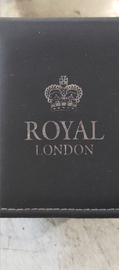 Продам оригинальные часы ROYAL LONDON