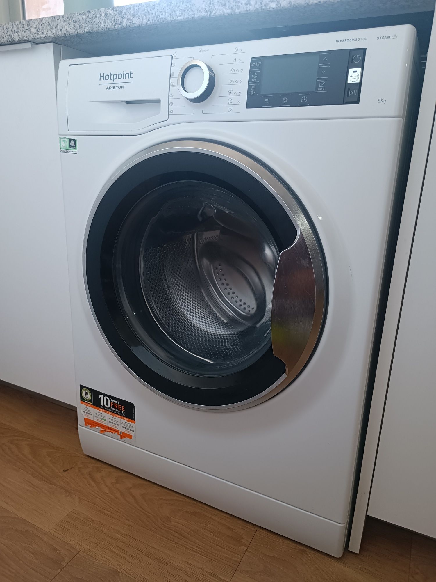 Máquina de lavar roupa Ariston
