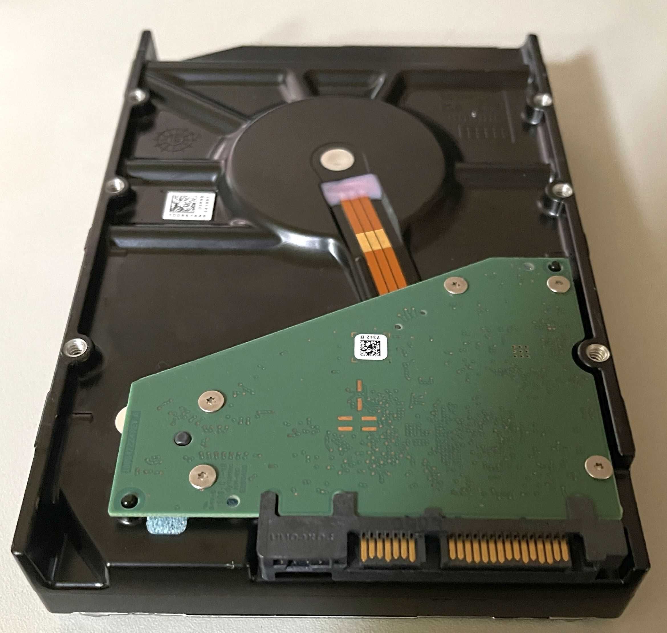Dysk twardy HDD 8TB Seagate IronWolf NAS ST8000VN004 SATA-3 3,5"