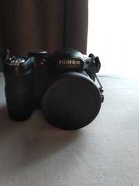 Продам Компактний фотоапарат Fujifilm FinePix S2980 Black