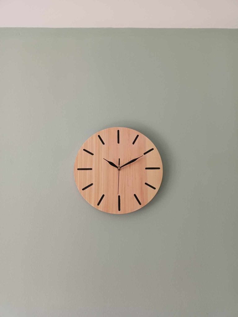 Nowy Drewniany Zegar Ścienny Wiszący Cichy Do Salonu Na Ścianę 30cm