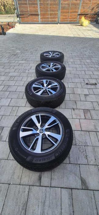 Koła zimowe Toyota RAV4 / CH-R 235/65R17 Michelin Alpin5 TPMS