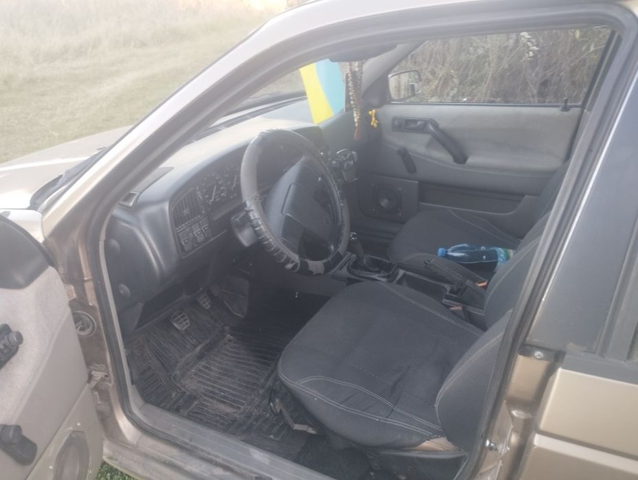 Продам авто Passat B3