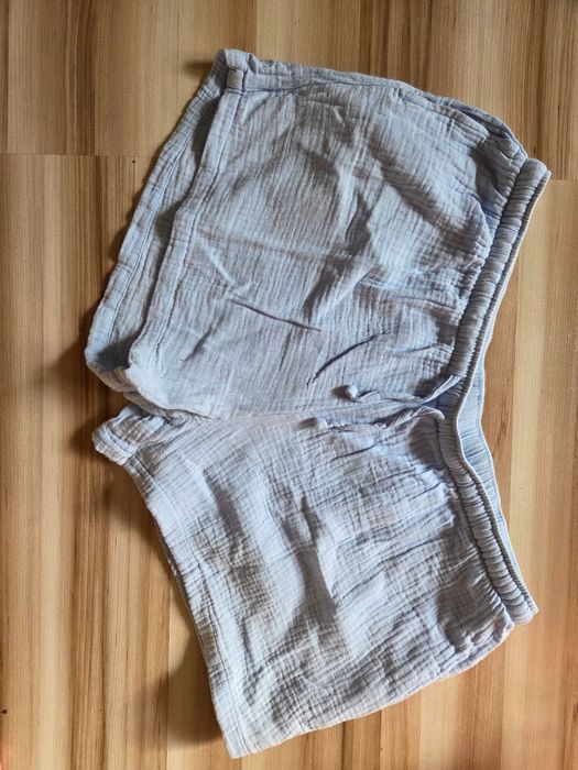 Muślinowe spodenki Esmara