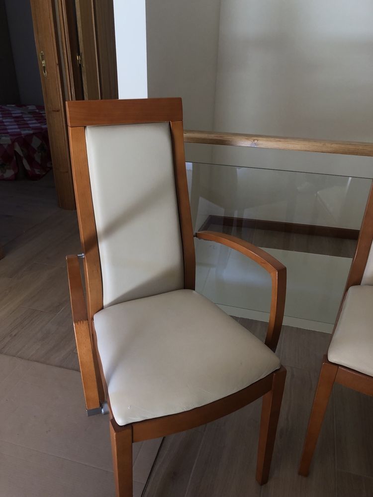 Vendo masa ext. Com seis cadeiras