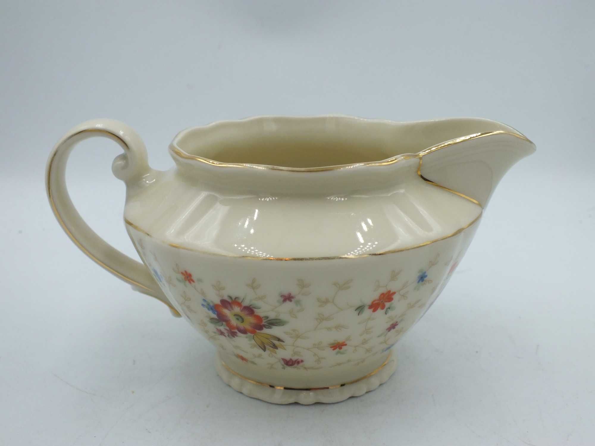 Mlecznik Bavaria Arzberg porcelana lata 40-TE XX w