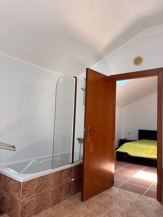 Quarto para arrendamento