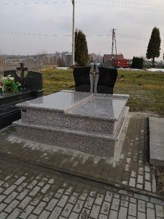 3800 zł Nagrobki Cmentarz Batowice. Grobowce, liternictwo