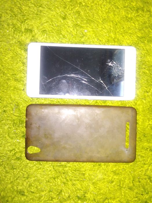 Телефон мобильный