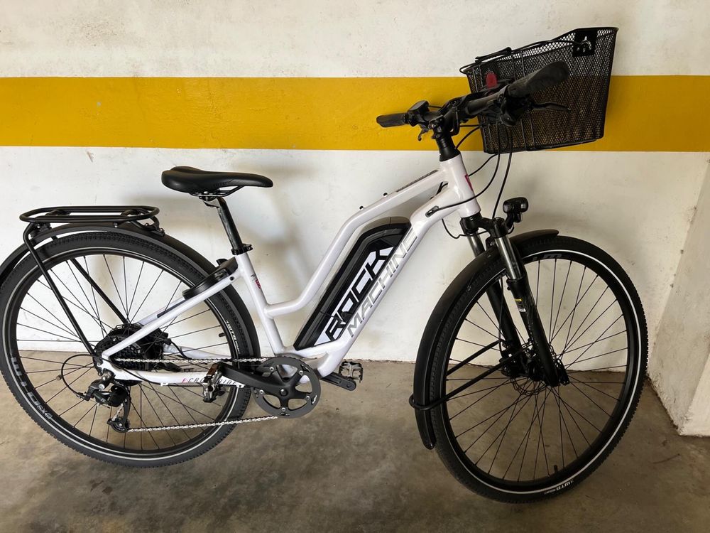 Bicicleta elétrica feminina Rock Machine