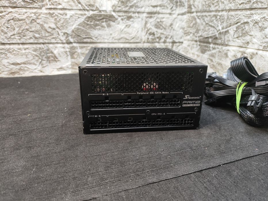 блок живлення Seasonic PRIME Fanless TX-700. Безвентиляторний 700w
