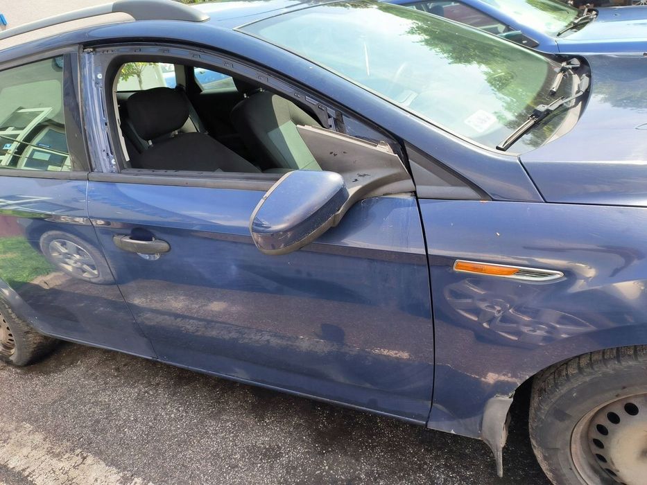 Drzwi przód prawe Ford Mondeo mk4 A8