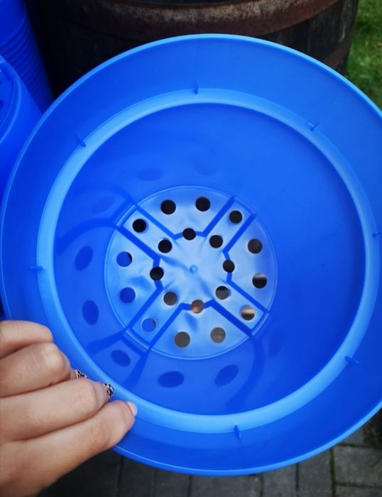 Doniczki produkcyjne plastikowe nowe do rozsady 6l litrów