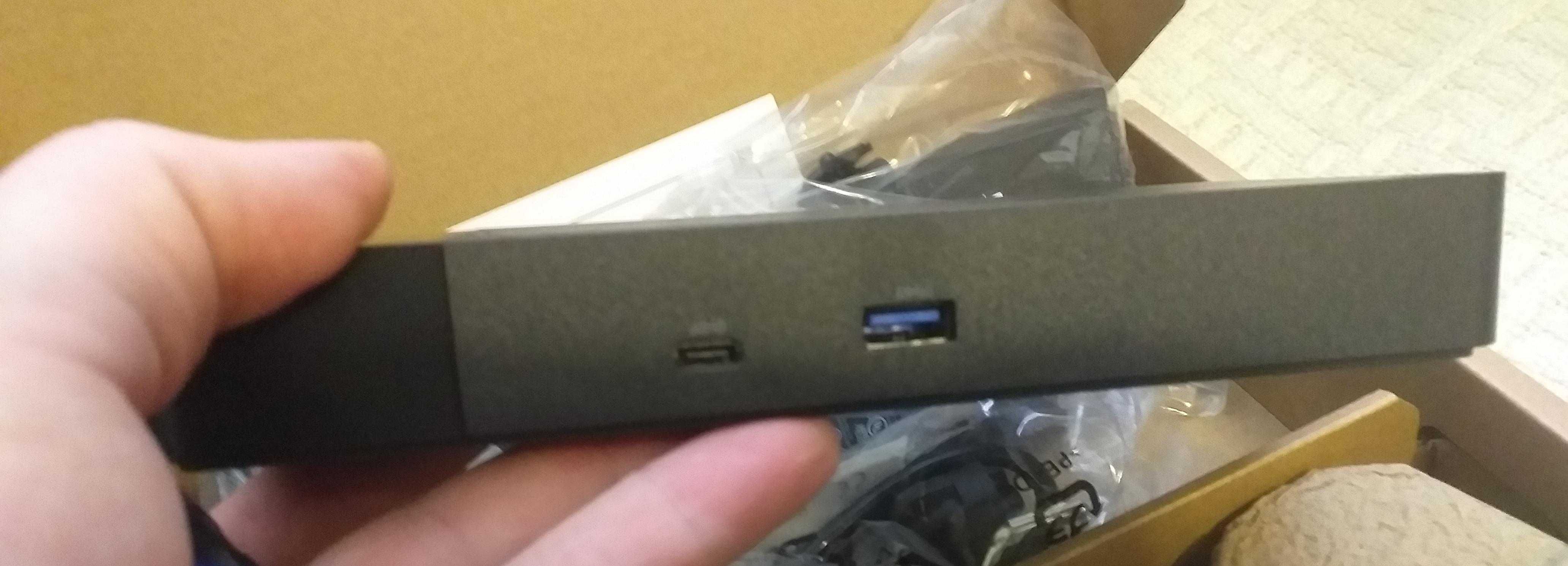 Stacja dokująca DELL WD19S130W