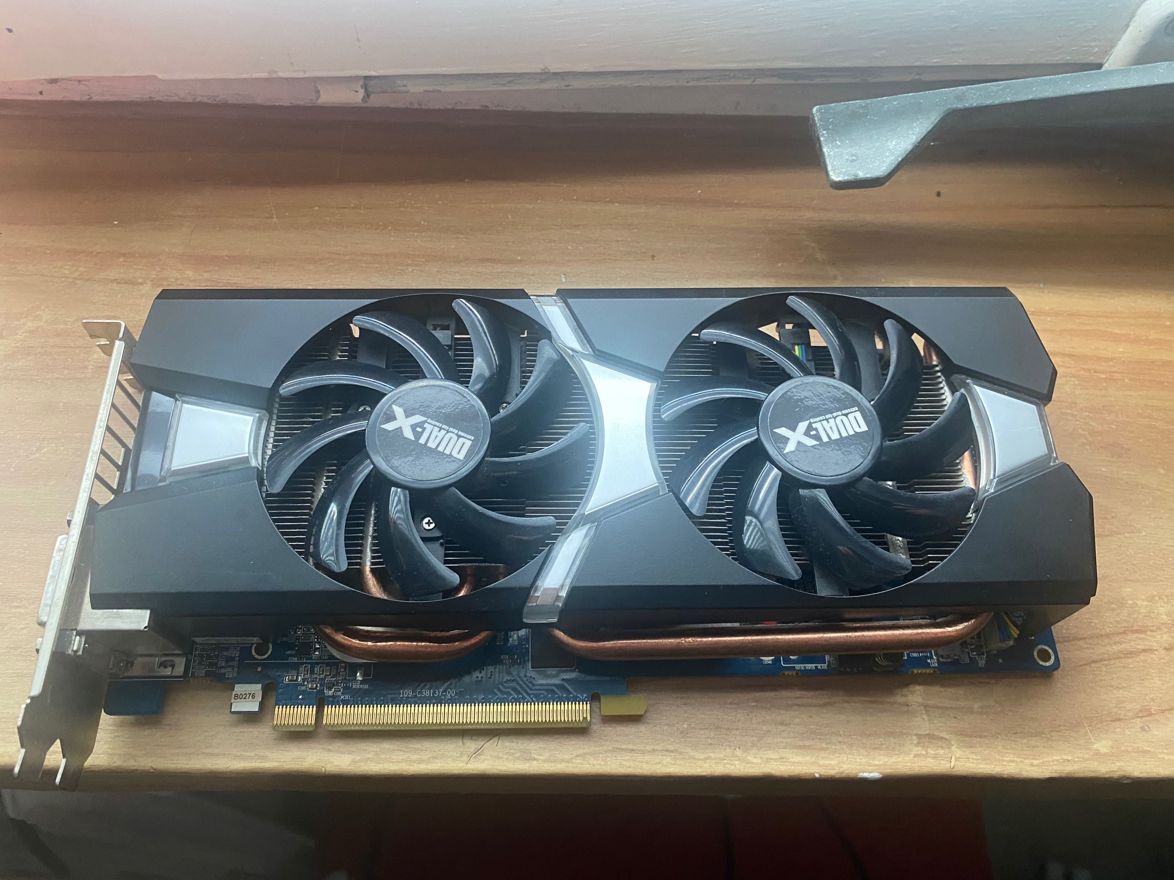 R9 280 SAPPHIRE 3gb