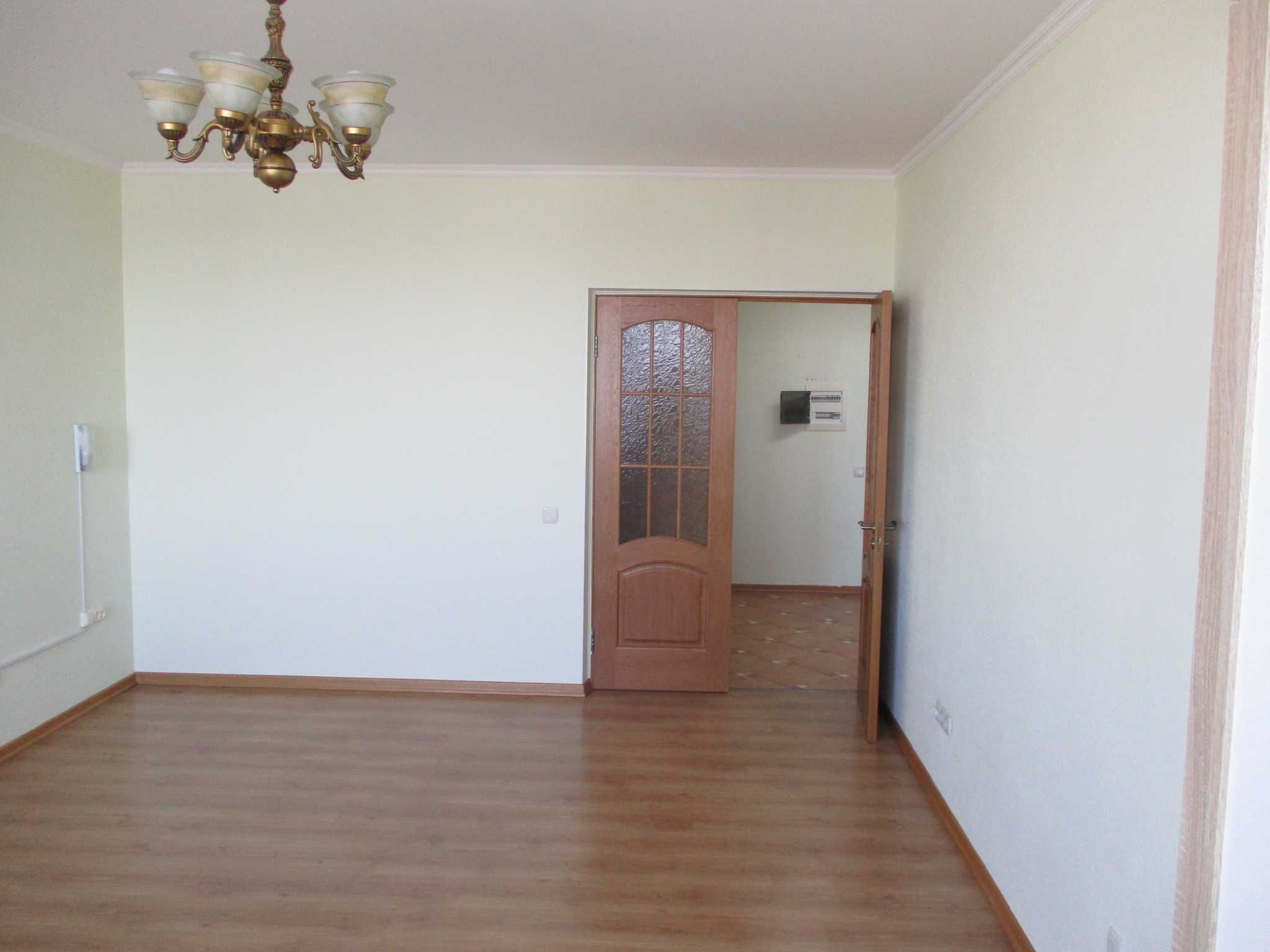 Продається 1-кімнт, на вул. Михайла Гришка, 9 (Позняки,)– 70 000 у.е.