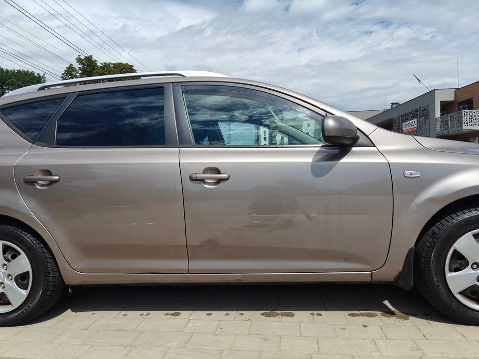 Kia Ceed SW 2009 (універсал)