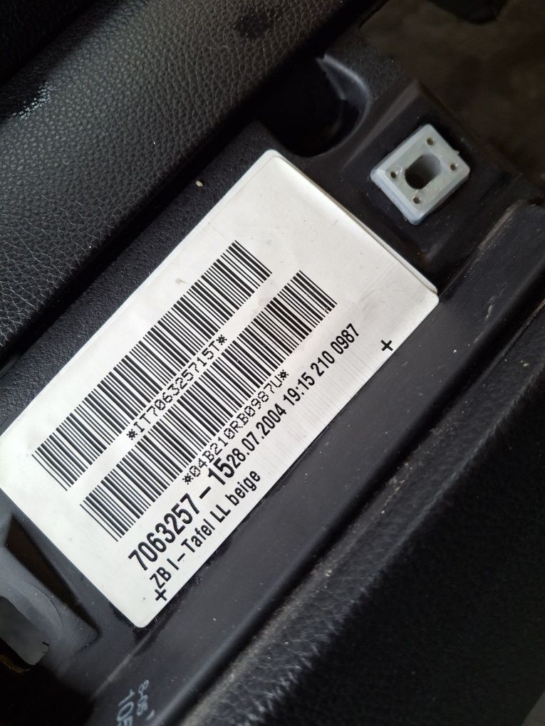Deska Rozdzielcza Kokpit BMW E60 E61 Przed Lift Kluczyk