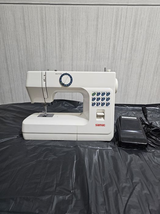 Швейна машинка Saimac Італія