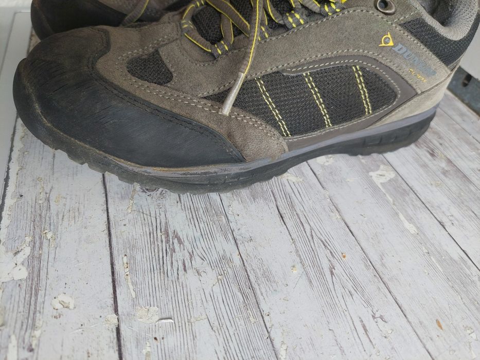 Tennis biqueira de AÇO