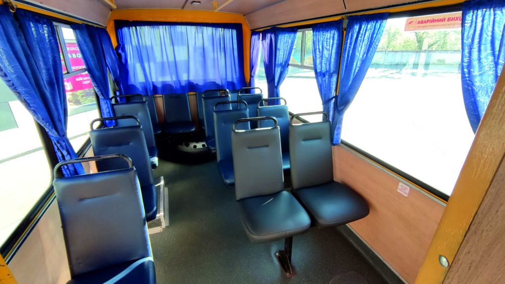 Пасажирські перевезення 13 місць
