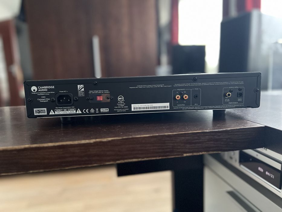 Cambridge Audio CXC Luna Grey Transport CD + pilot