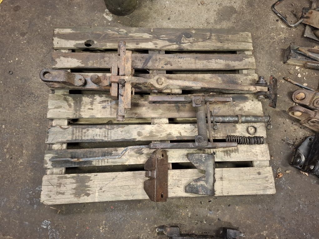 Zaczep dolny polowy hitch zetor ursus 16145, 8111zaczep cały komplet