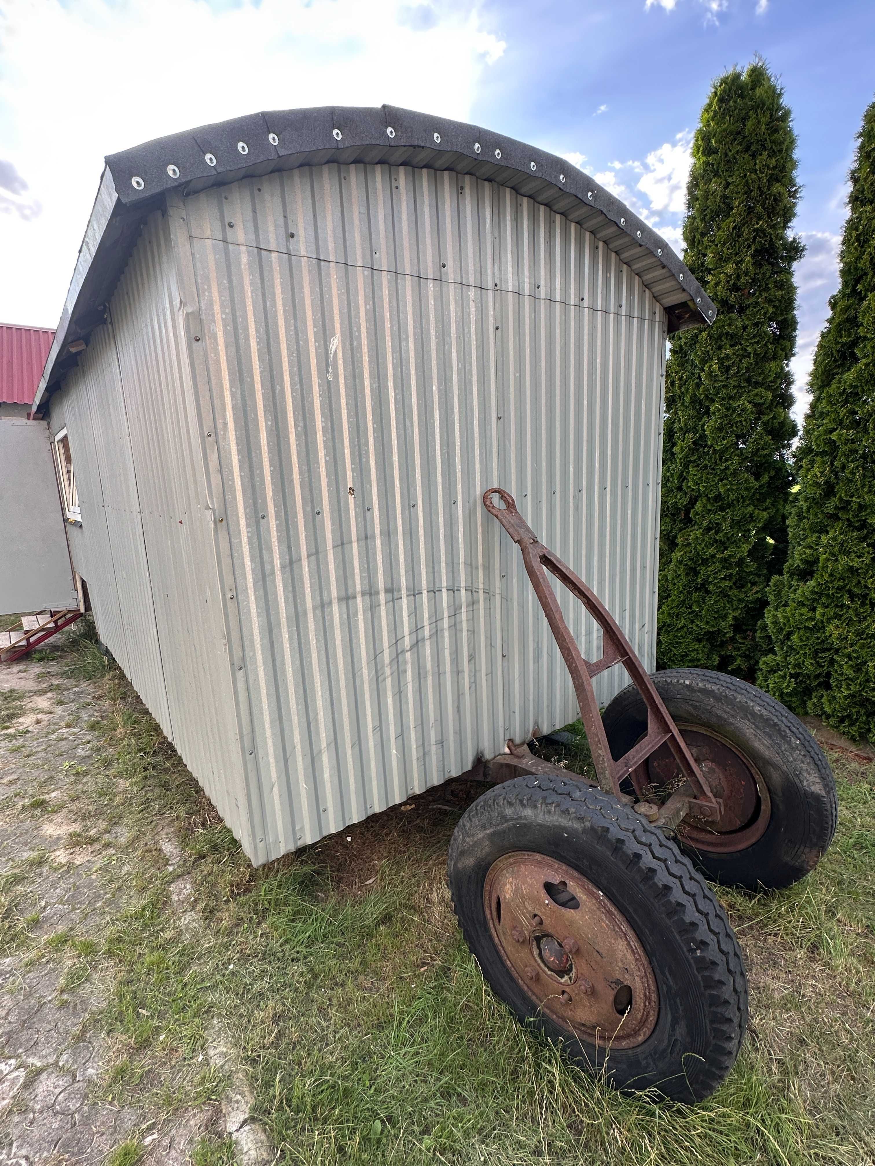 Barakowóz, przyczepa mobilna, barak na kołach, PO REMONCIE 6x2.4m