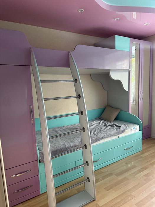 Продам меблі в дитячу кімнату Б/У