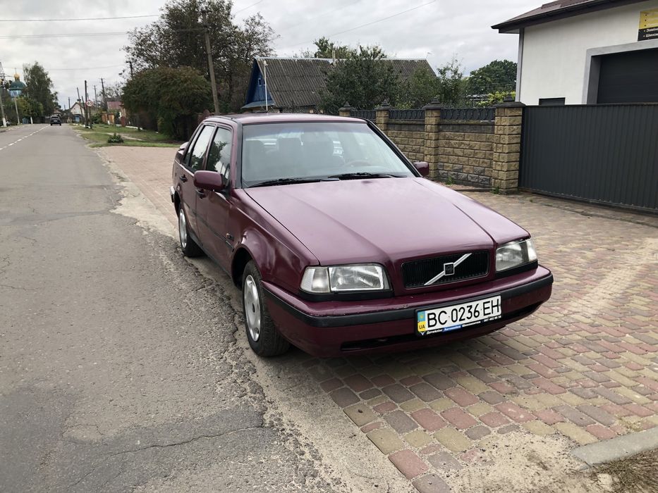 Продам VOLVO 460