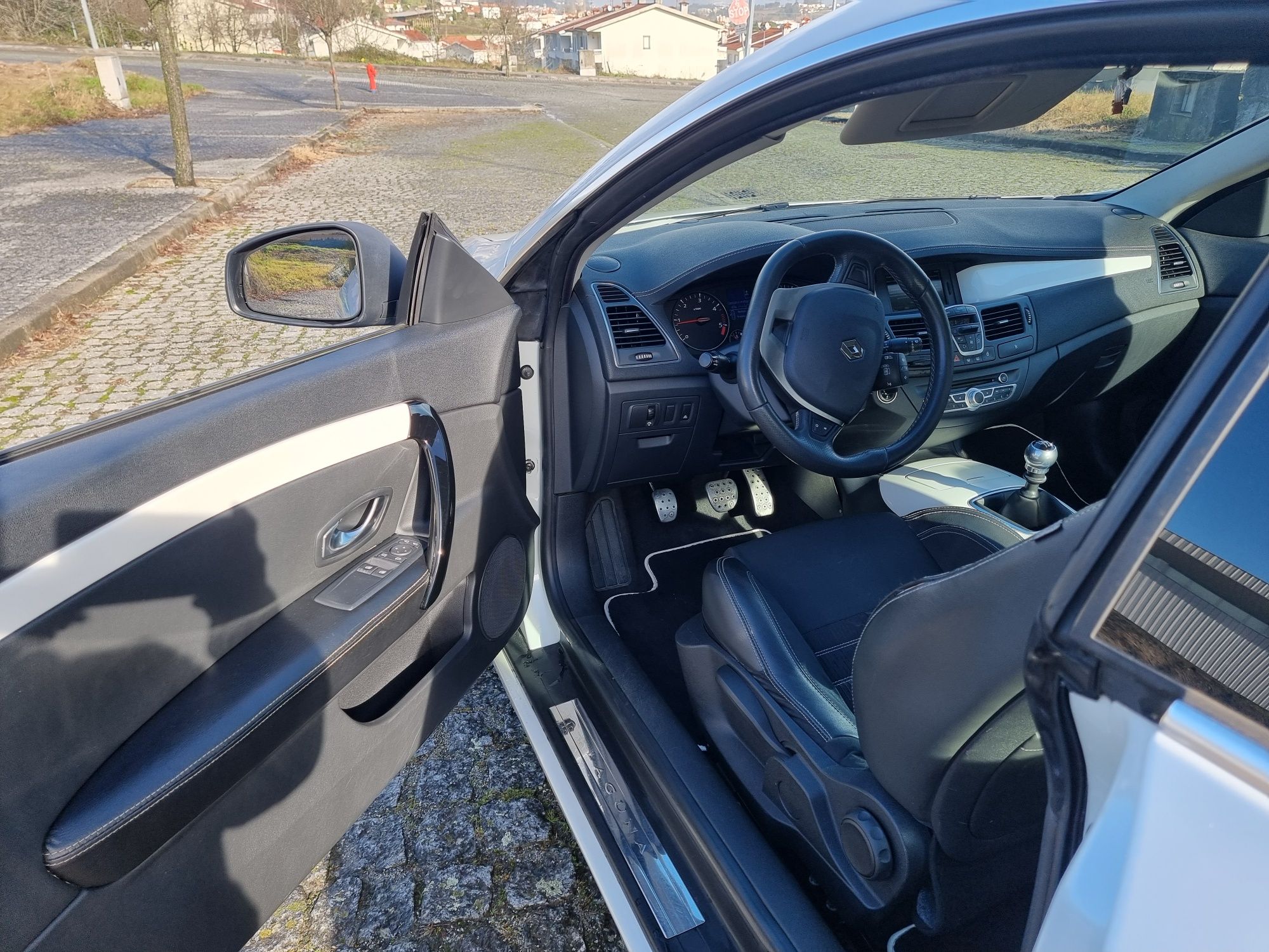Renault laguna coupe 2.0 dci