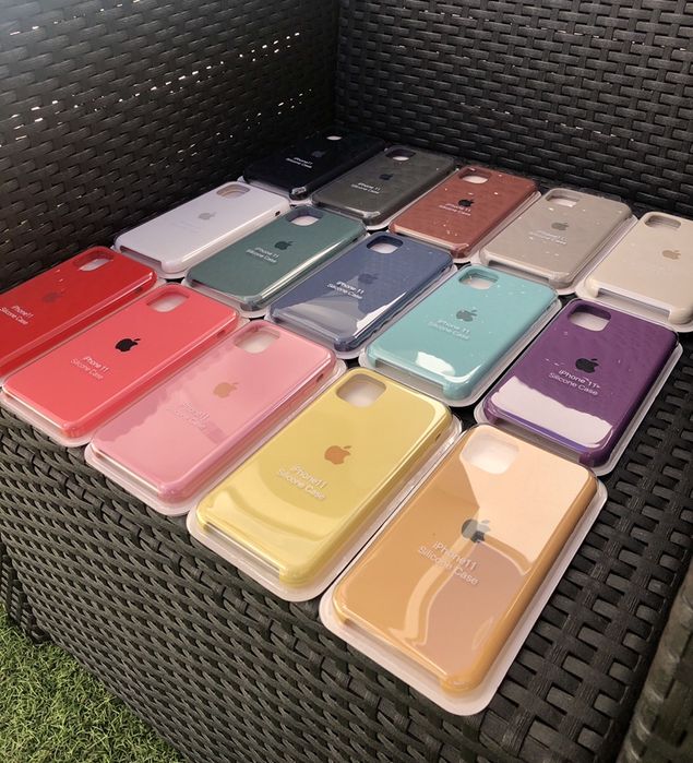 LIQUIDAÇÃO - Capas silicone para iPhone 12