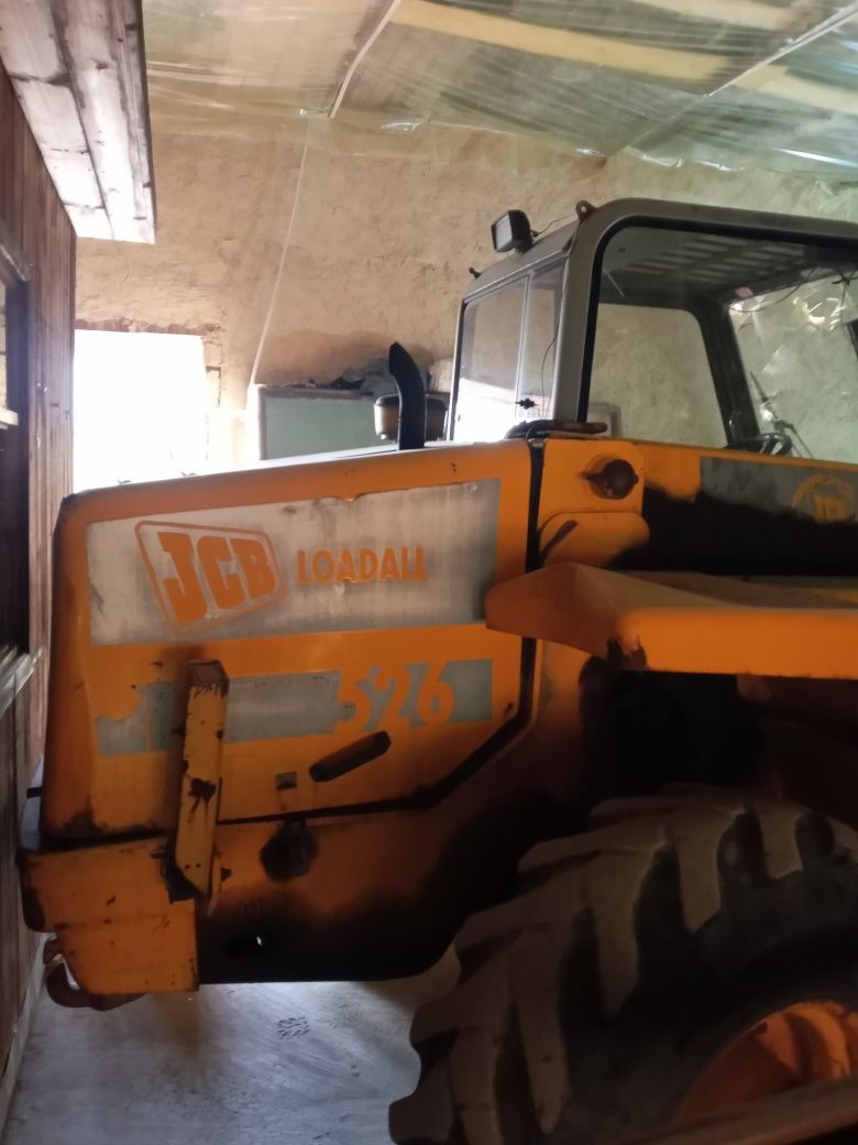 Погрузчик JCB 526 в чудовому технічному стані