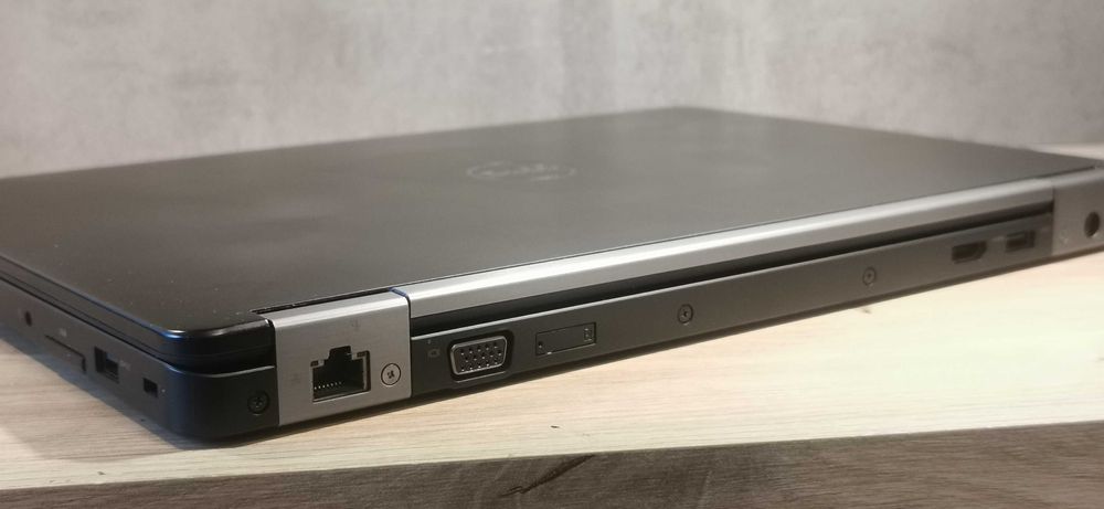 Dell Latitude E5470 i5-6300U / 8GB Ram / 256GB NVME/ W10 Pro