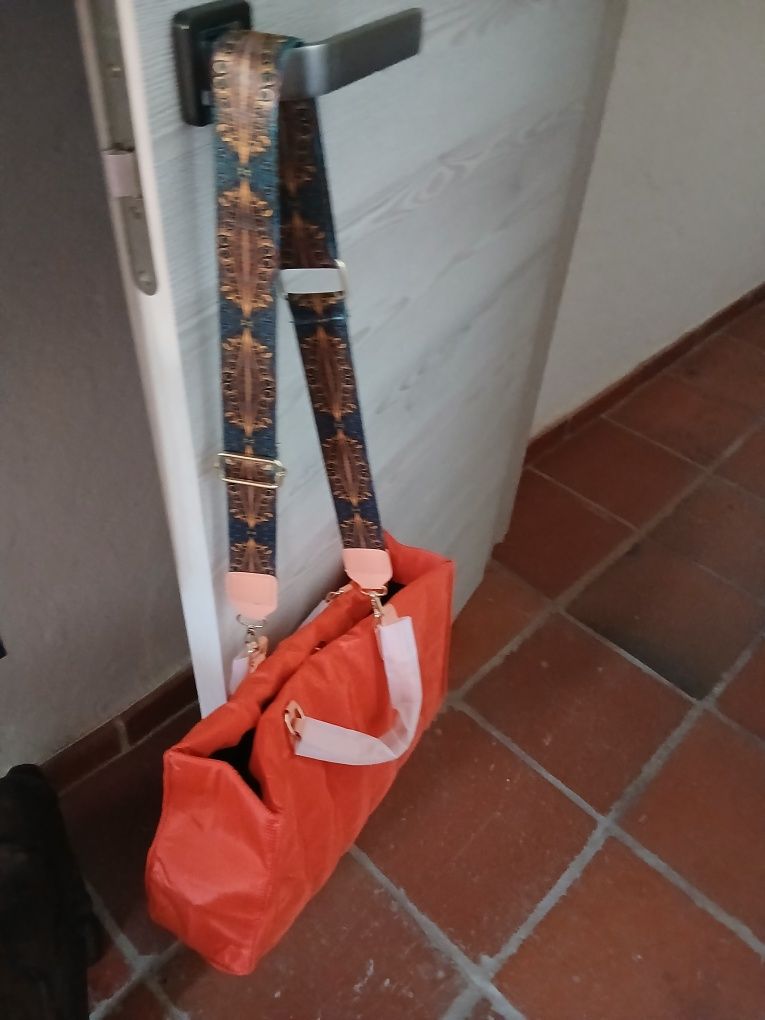Mala Laranja Verão